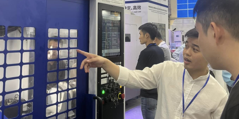 mua-may-tien-cnc-hcm-3